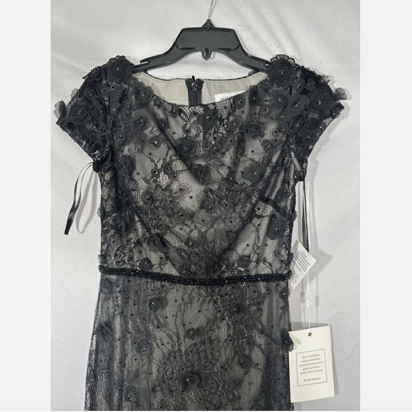 NEW $598 Mac Duggal [ 4 ] Floral Appliqué Boat Neck Short Sleeve Gown Black Q546 - Picture 3 of 16